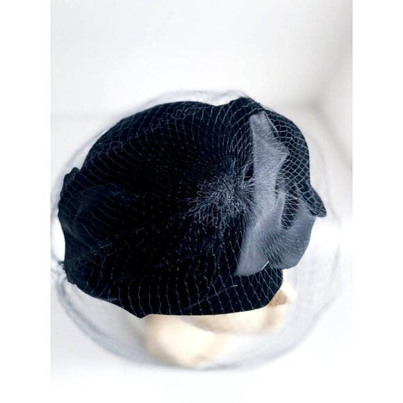Vintage Velvet Satin Black Pillbox gat with Mesh Overlay S - Picture 12 of 13